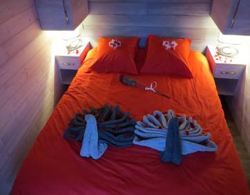 images/galerie/nature-cottage-vosges-romantique-jacuzzi-vosges-gerardmer-love-1.jpg